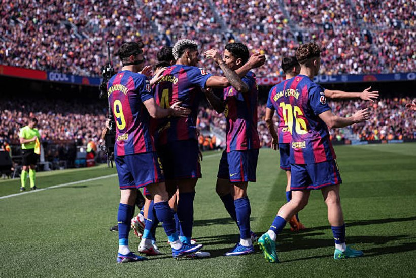 Jugadores del FC Barcelona celebrando un gol en LaLiga 2026 durante un partido en el estadio.